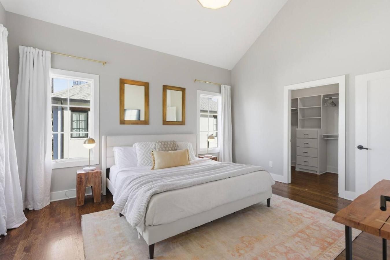 Holiday home Near Vanderbilt And Belmont With Garage, Pool Table *