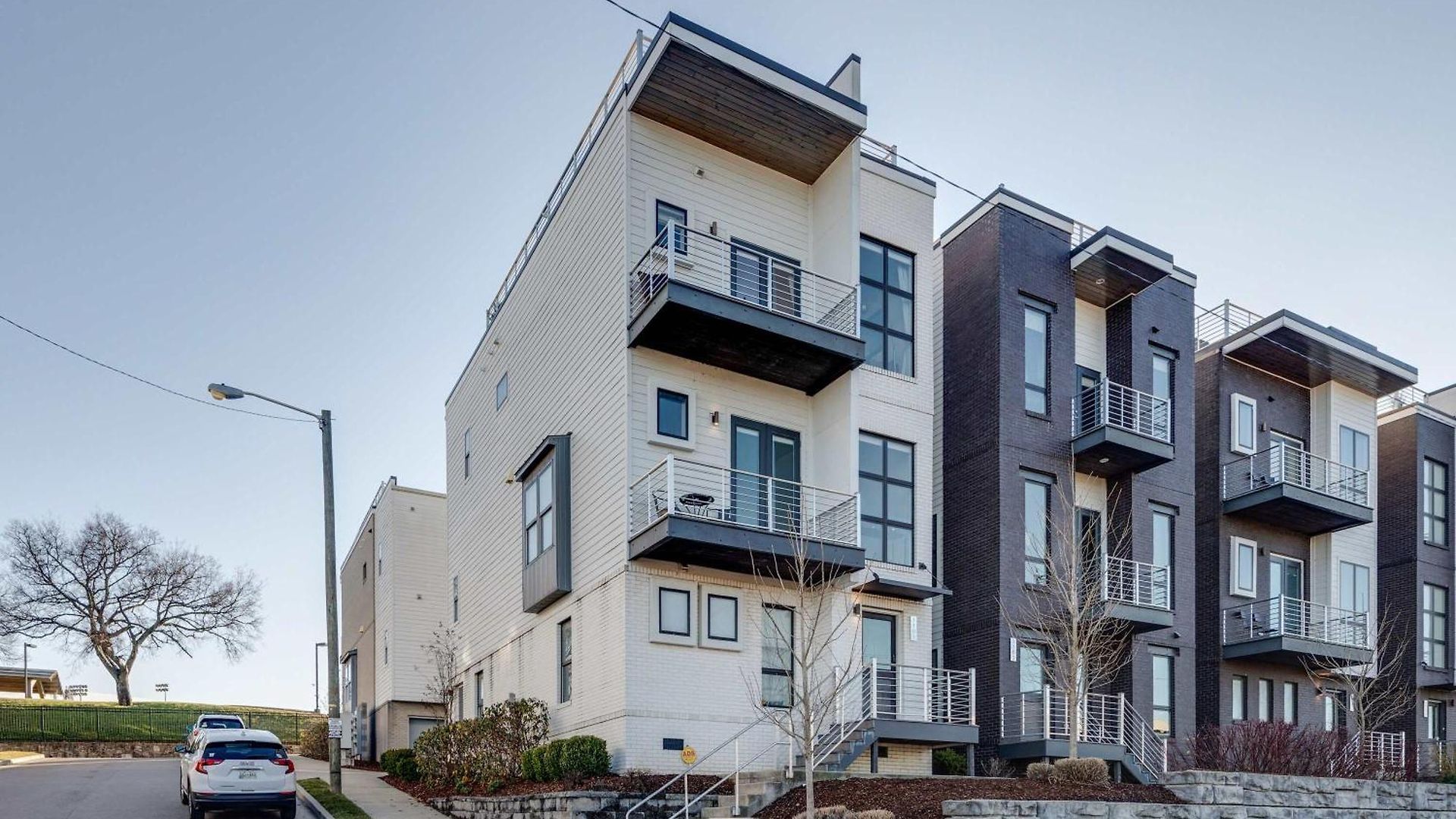 The Skyline Social - Retreat & Private Rooftop Holiday home *