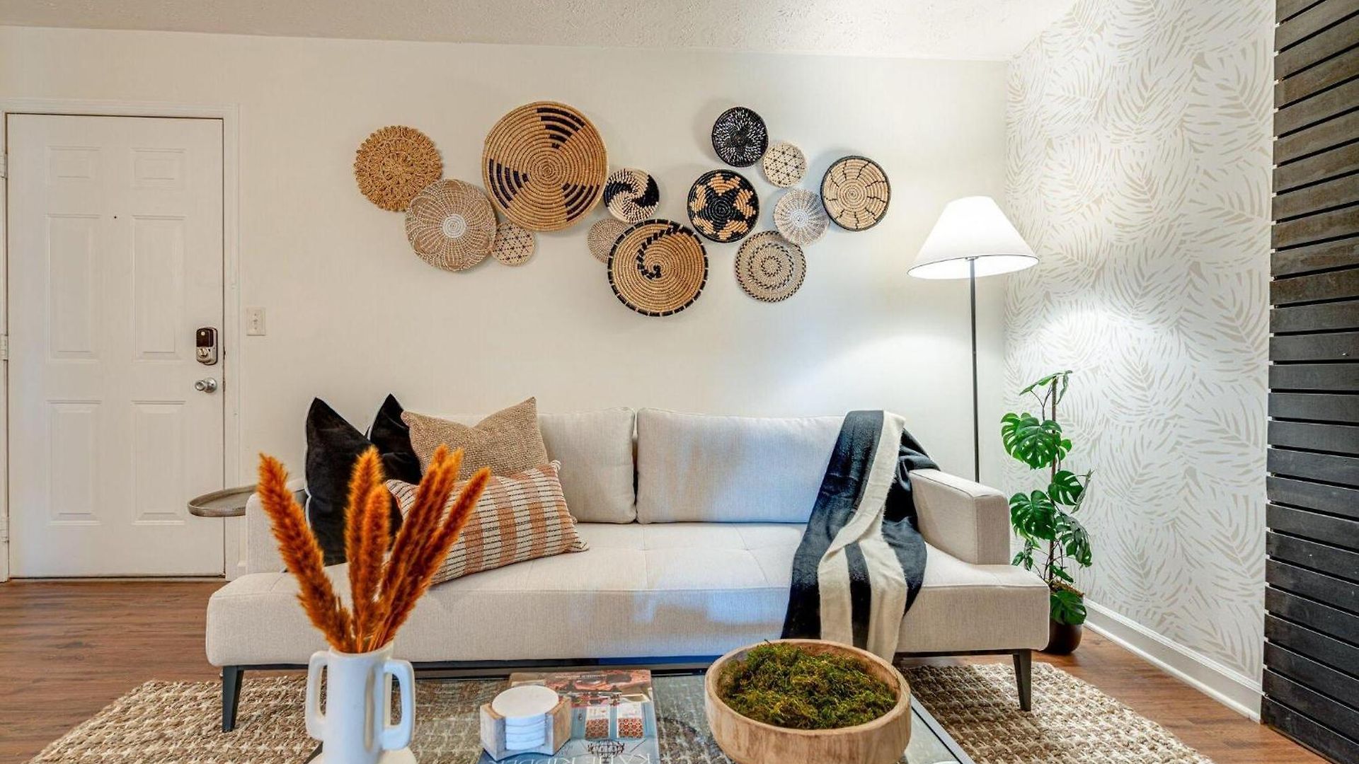 Boho West - West End - 3 Mins To Broadway *
