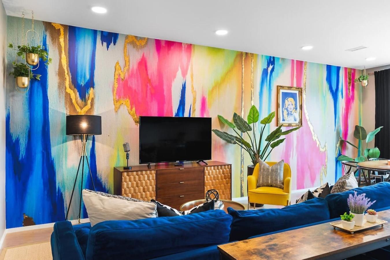 Riverfront Luxury - Walk To Downtown Broadway, Private Patio