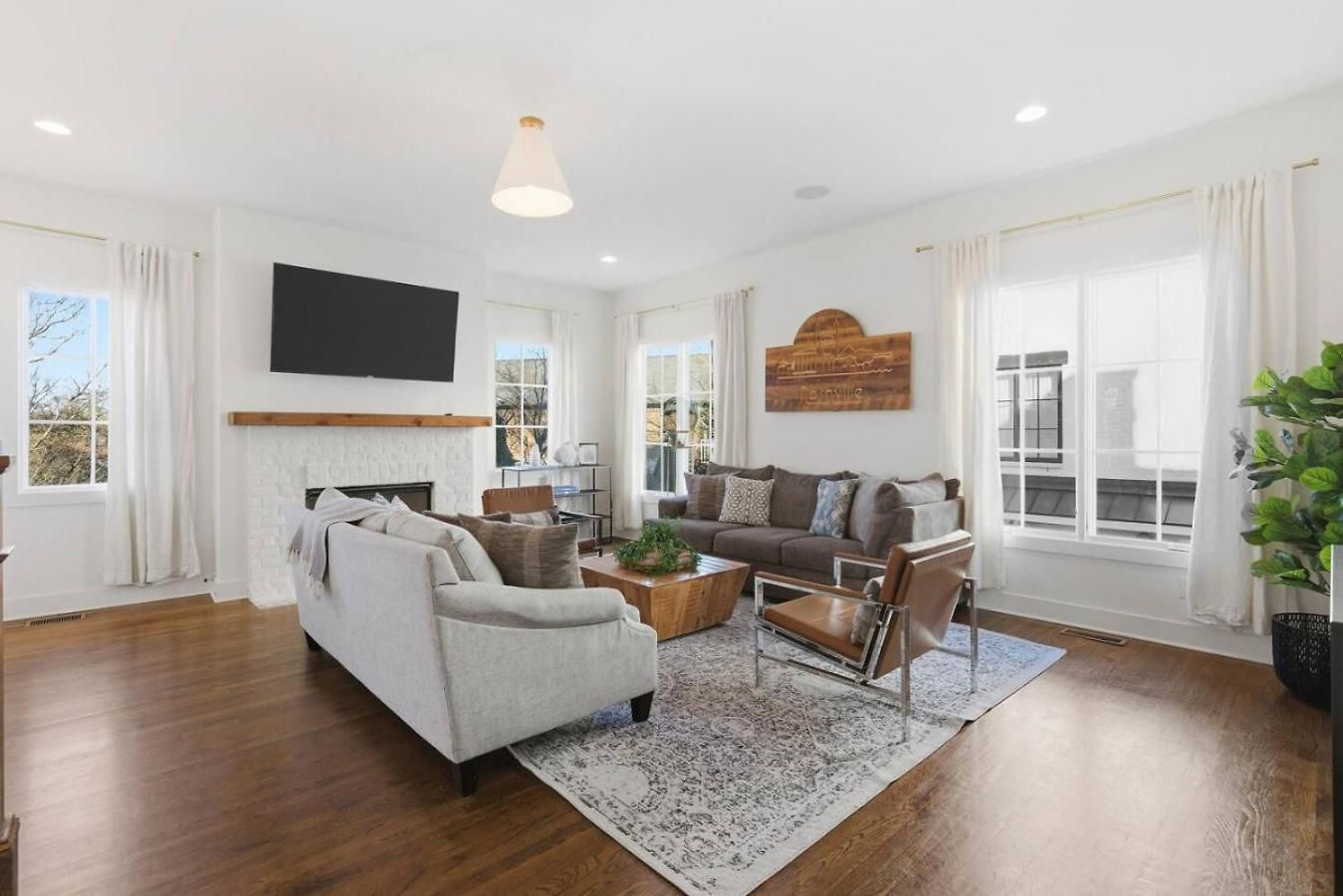 Holiday home Near Vanderbilt And Belmont With Garage, Pool Table