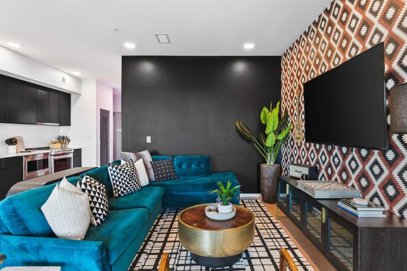 Holiday home Riverfront Walk To Downtown With Garage Parking Nashville
