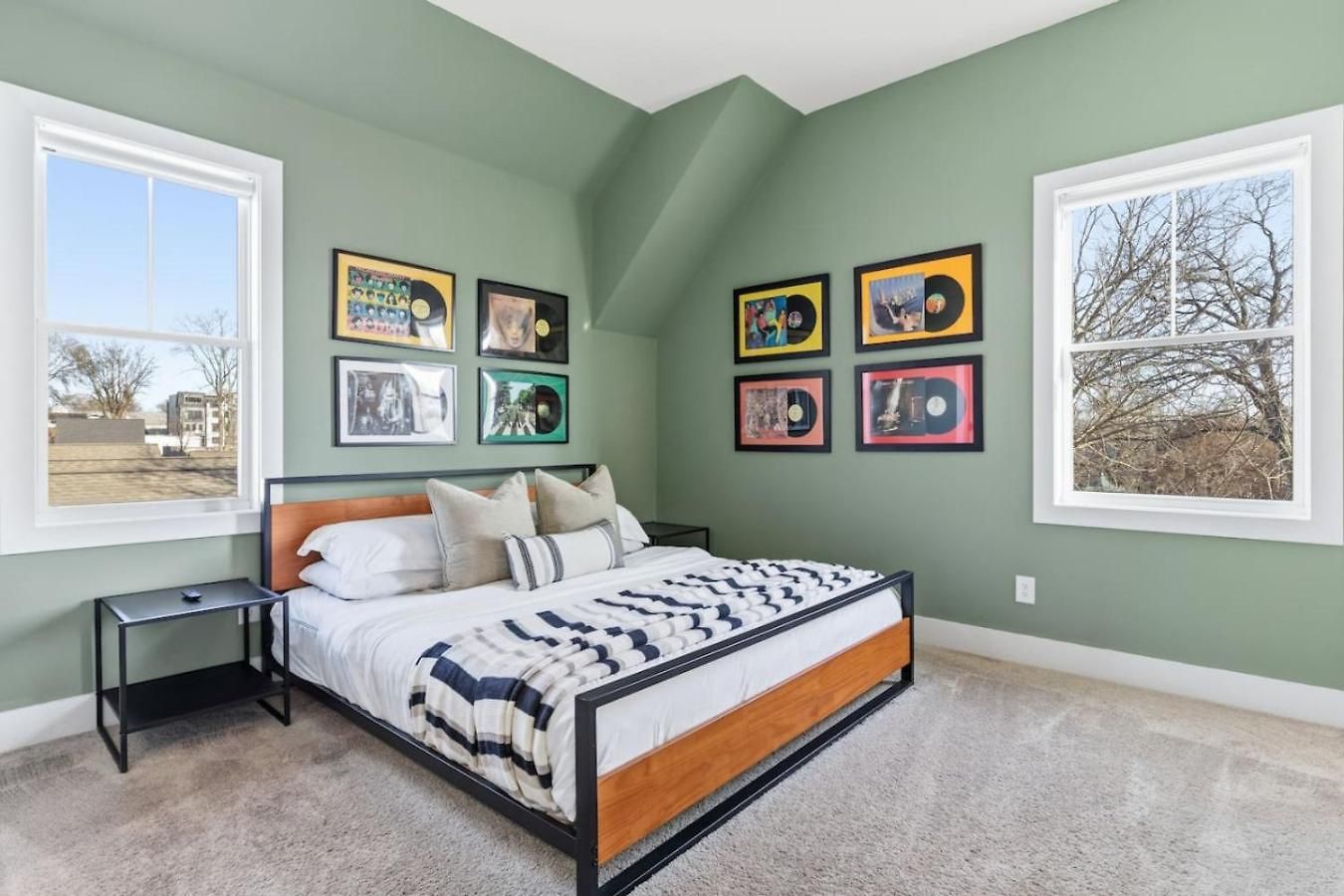 Holiday home Modern House By Downtown With Garage And Fenced-in Yard Nashville
