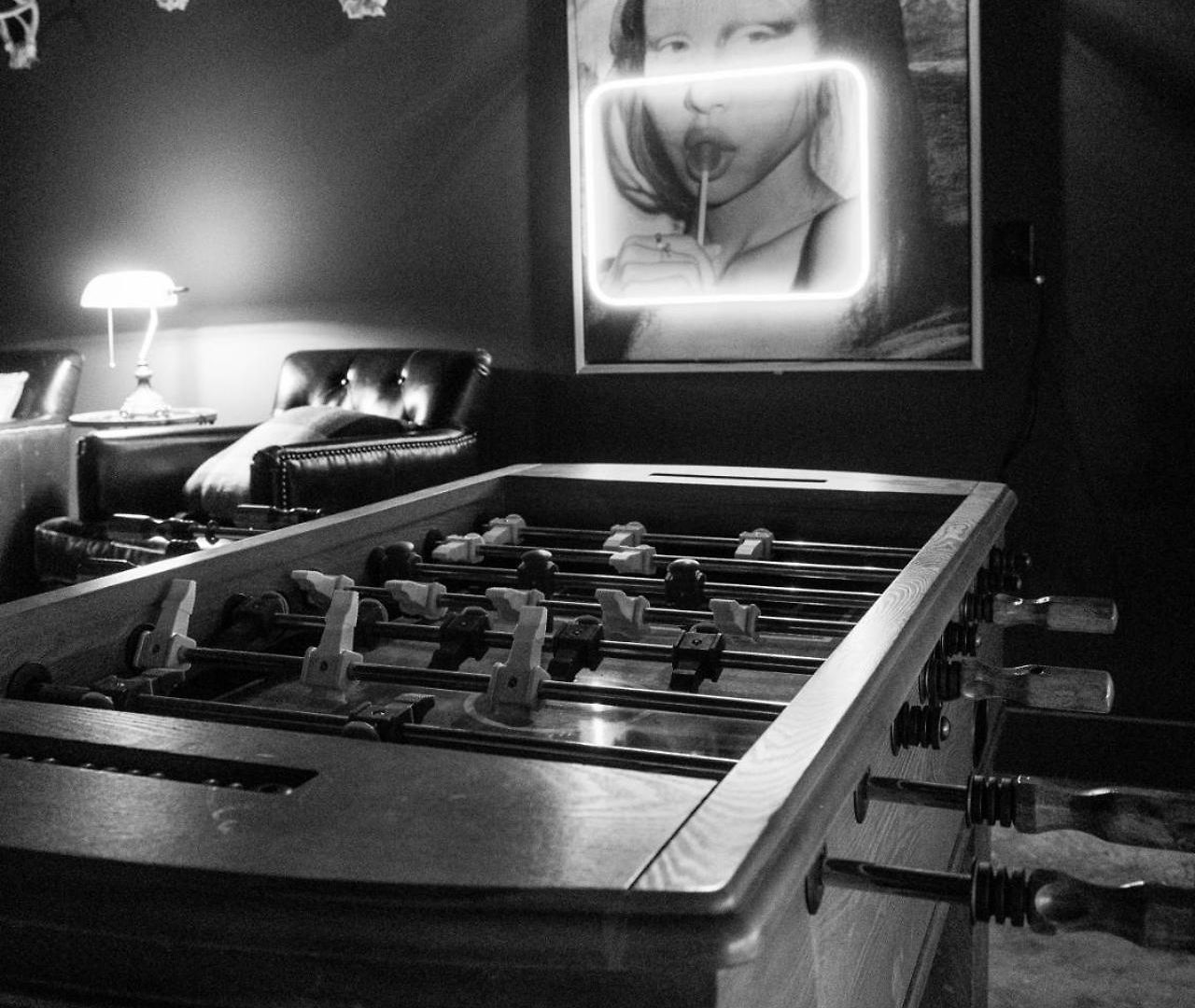 Luxury Cowboy Speakeasy, Billiards 3min To Stadium *