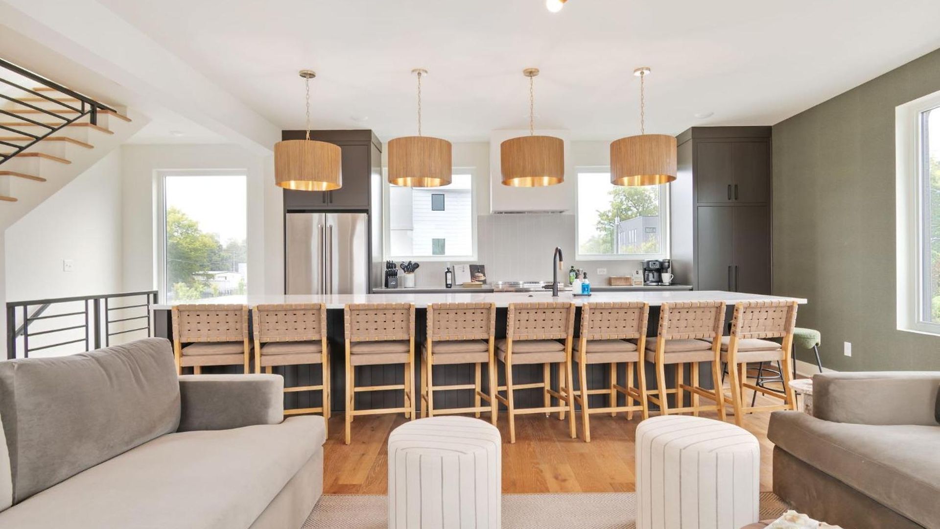 The Elmwood & Ashford - 8br Weho Rooftops Holiday home