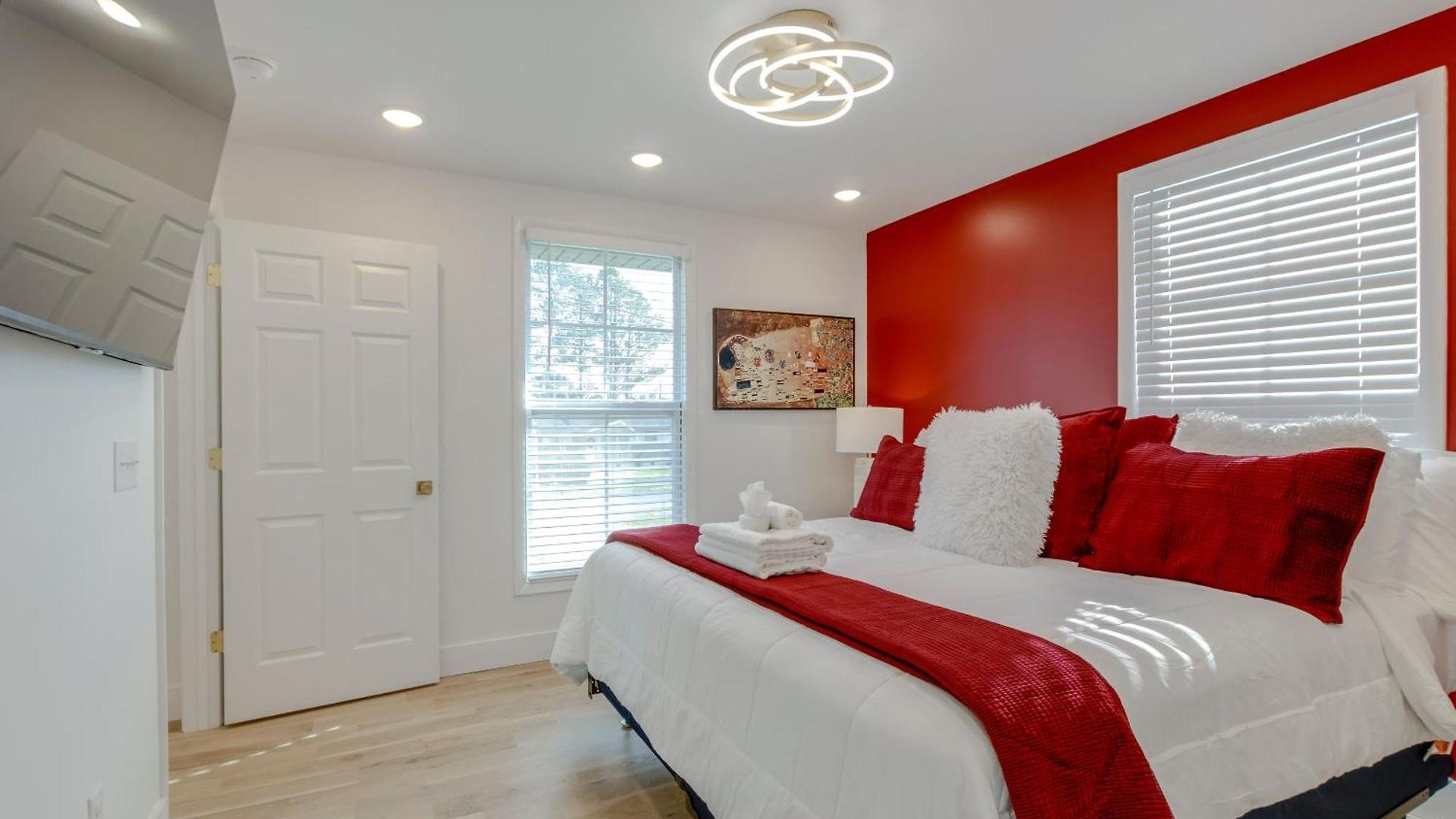 The Note Music And Modern Villa Nashville