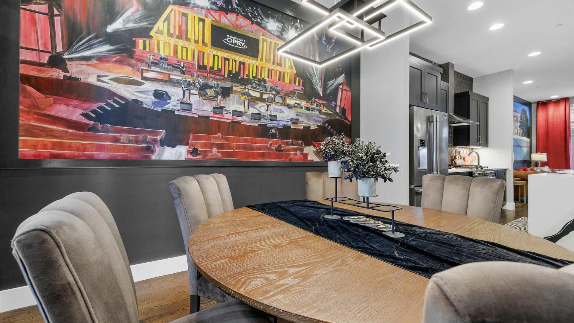 Elegant Nash Karaoke Haven With Rooftop Fire Table *