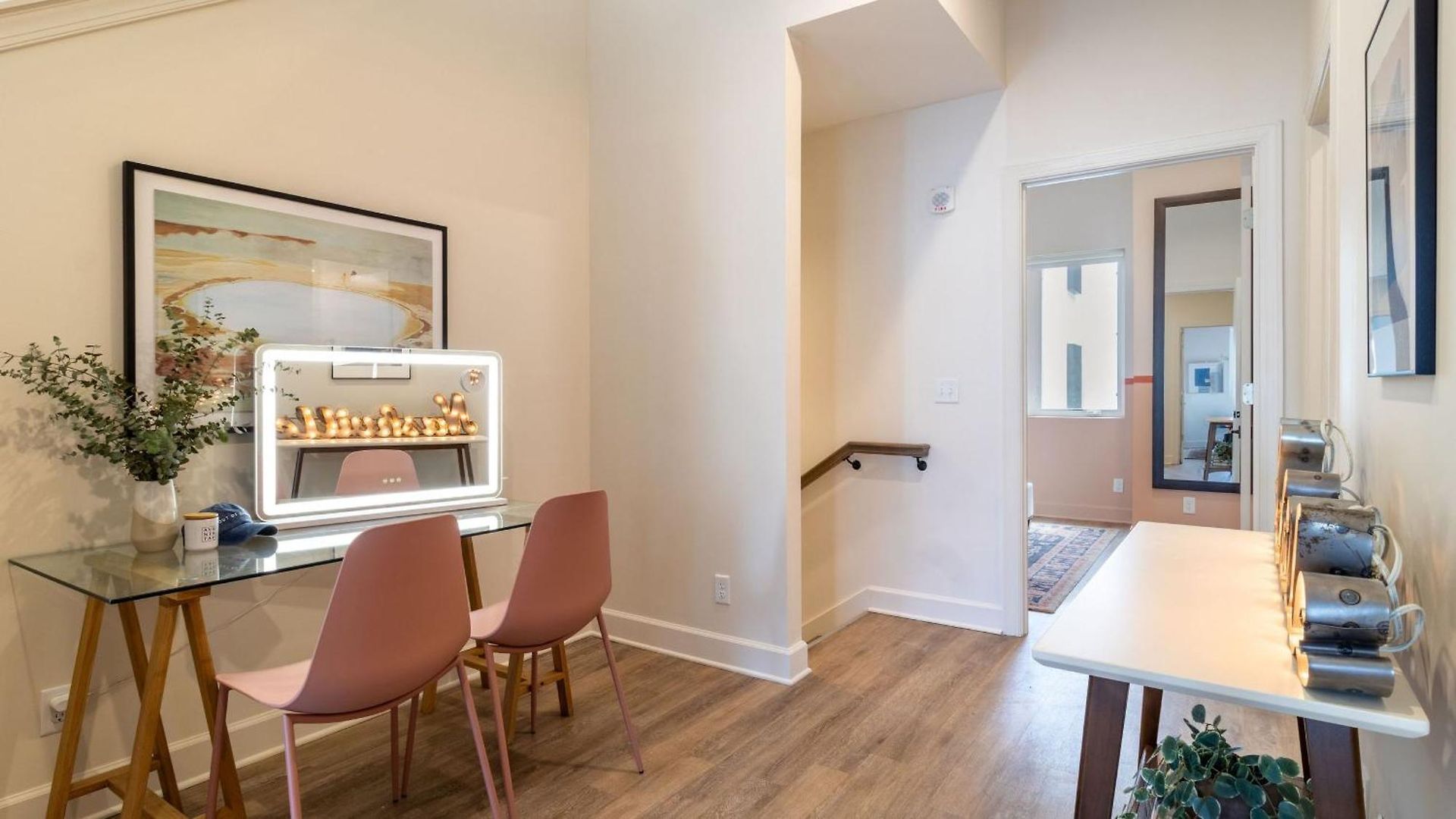 Conway: 3 Units By Avantstay * Nashville
