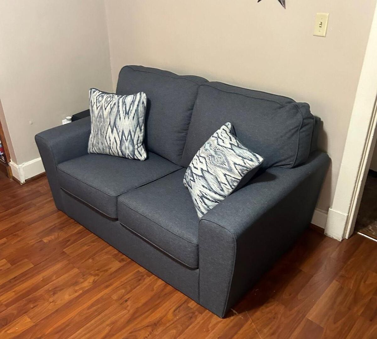 Away From Mlnutes! To Broadway & Stadium Holiday home *