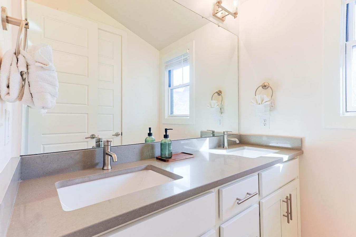 New Luxury 4br With Bar, Arcade, 3 Min To Stadium Holiday home Nashville