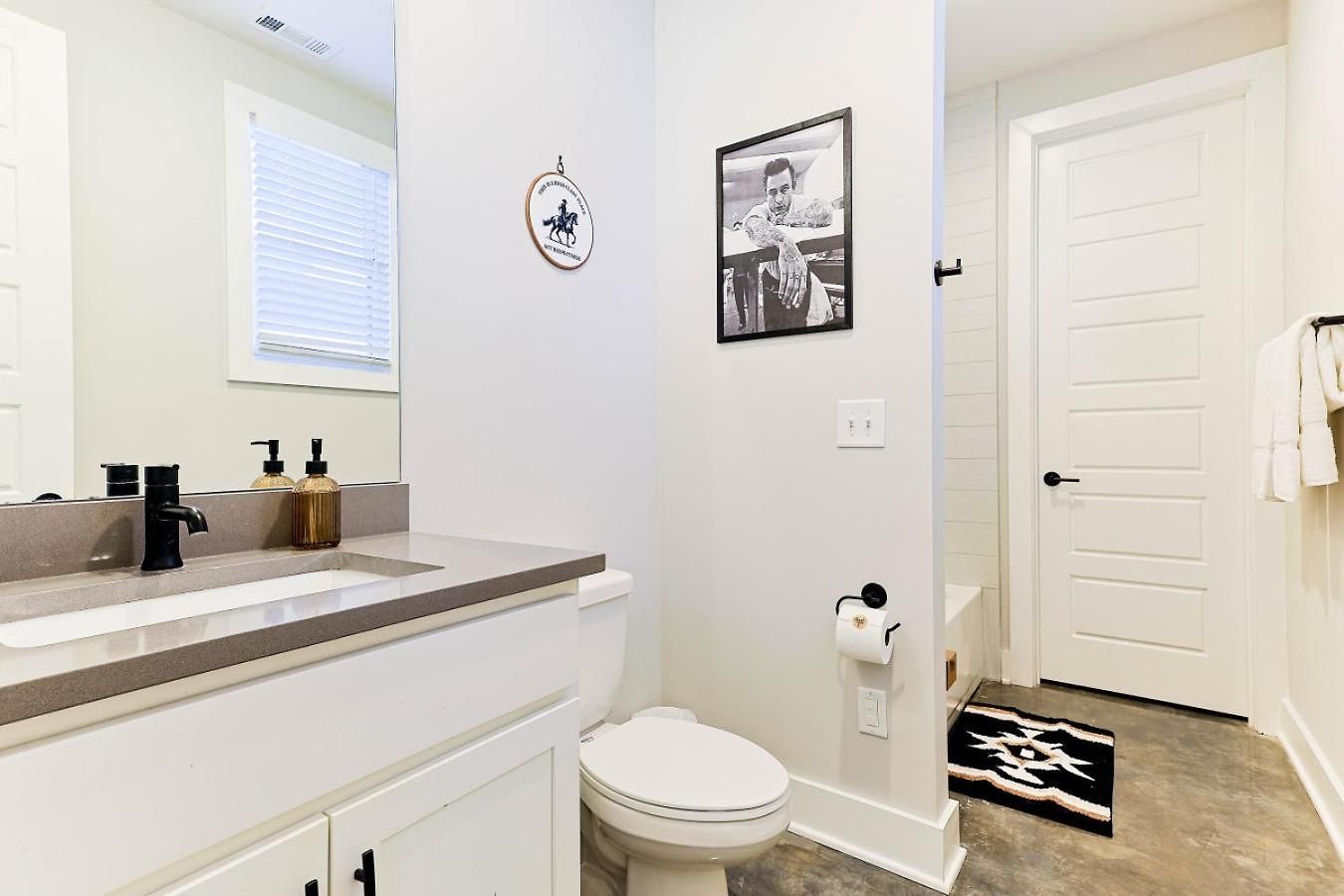 Holiday home Brand New Townhome In The Heart Of The