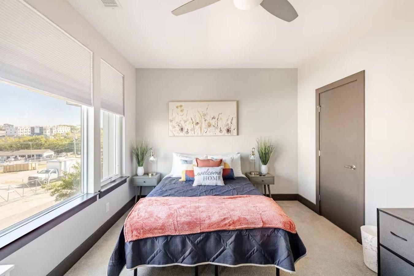 Music Trades Corporate Housing Welcome 3 Bed