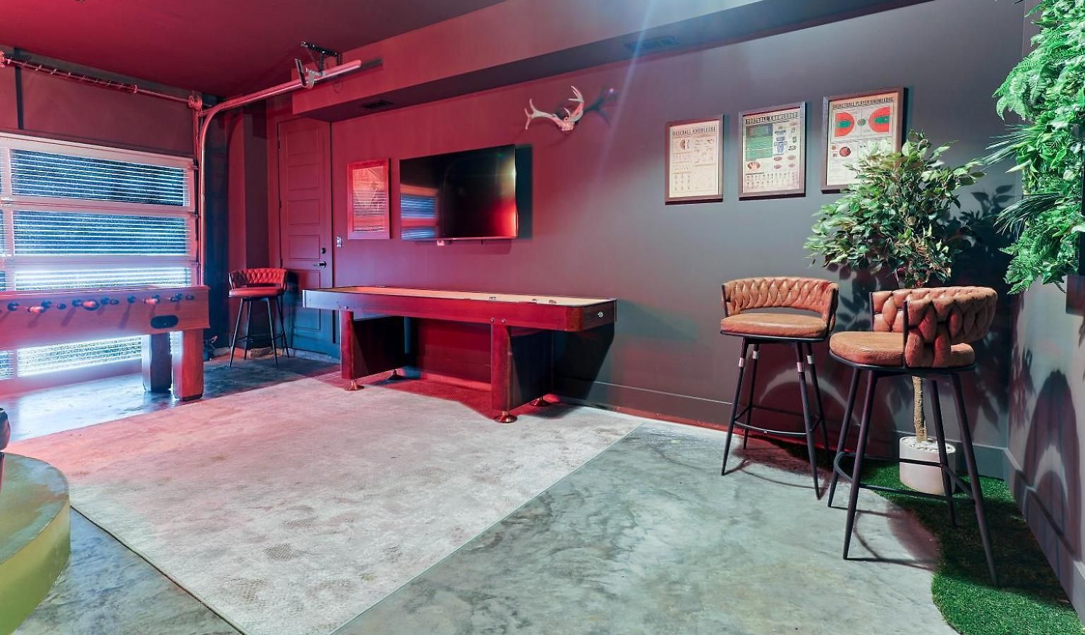 Luxury Cowboy Speakeasy, Billiards 3min To Stadium *