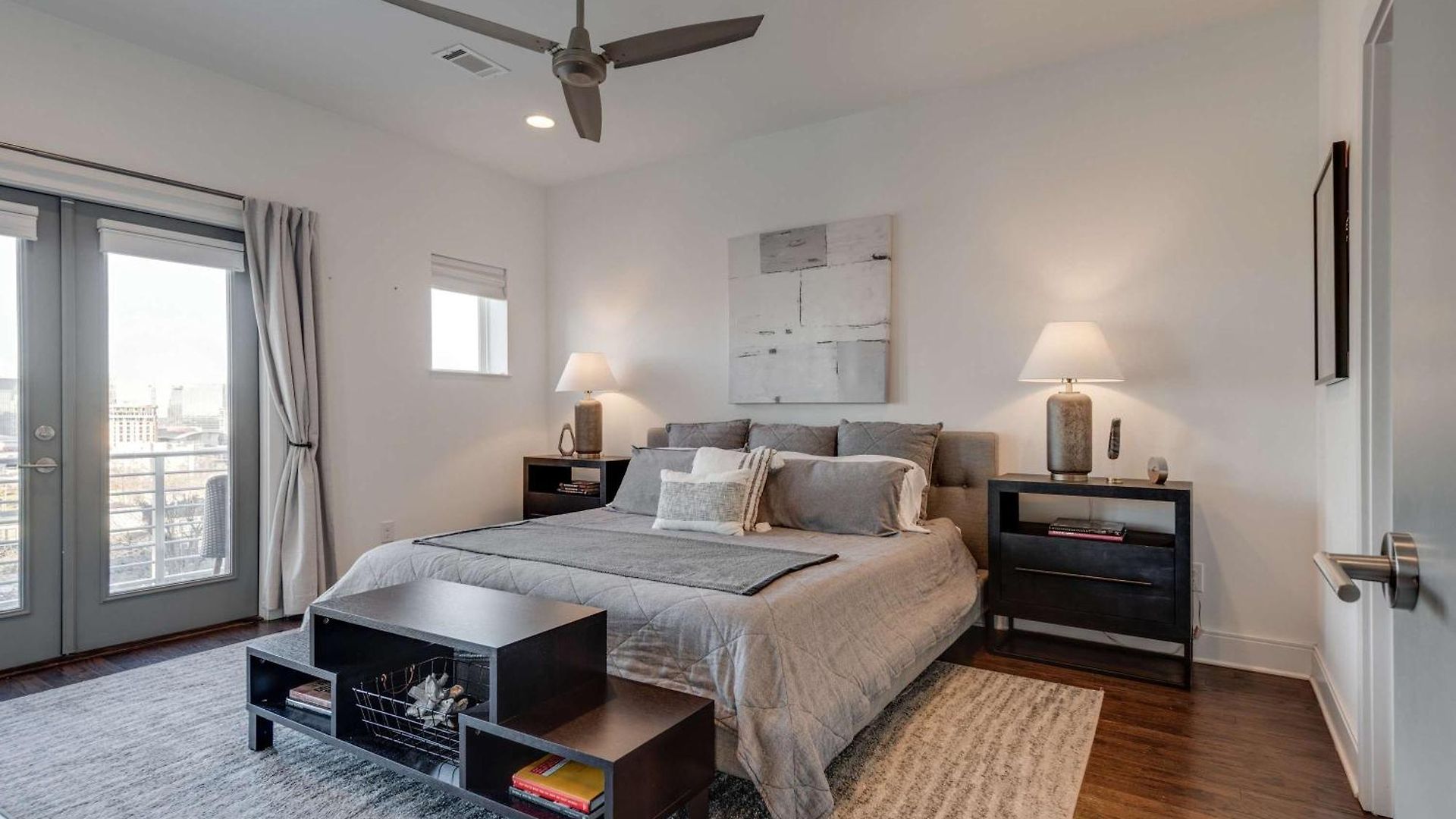 The Skyline Social - Retreat & Private Rooftop Nashville