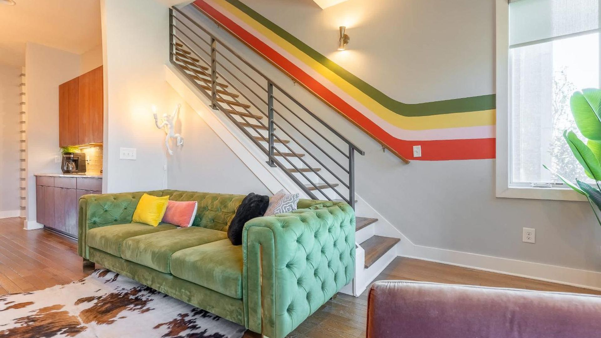 Vivid Vocals - Rooftop Views In 12 South Holiday home *