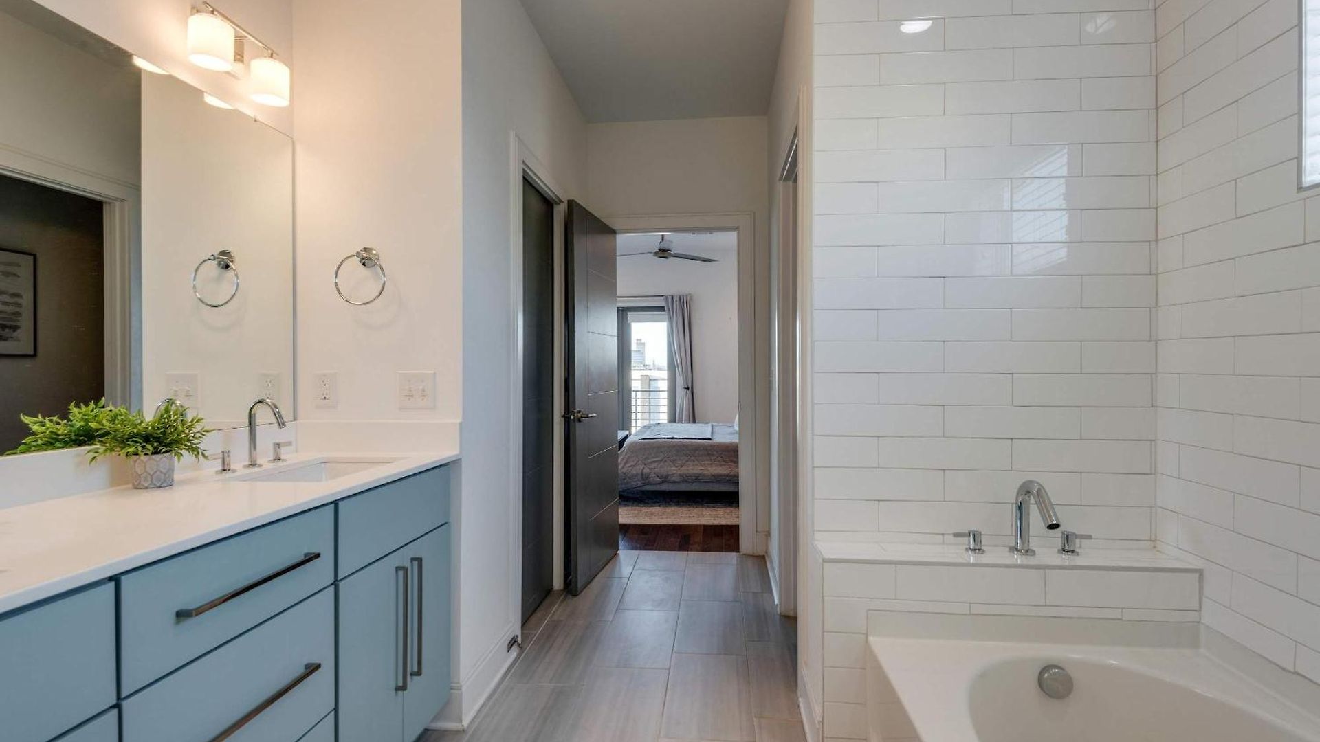 The Skyline Social - Retreat & Private Rooftop Holiday home *