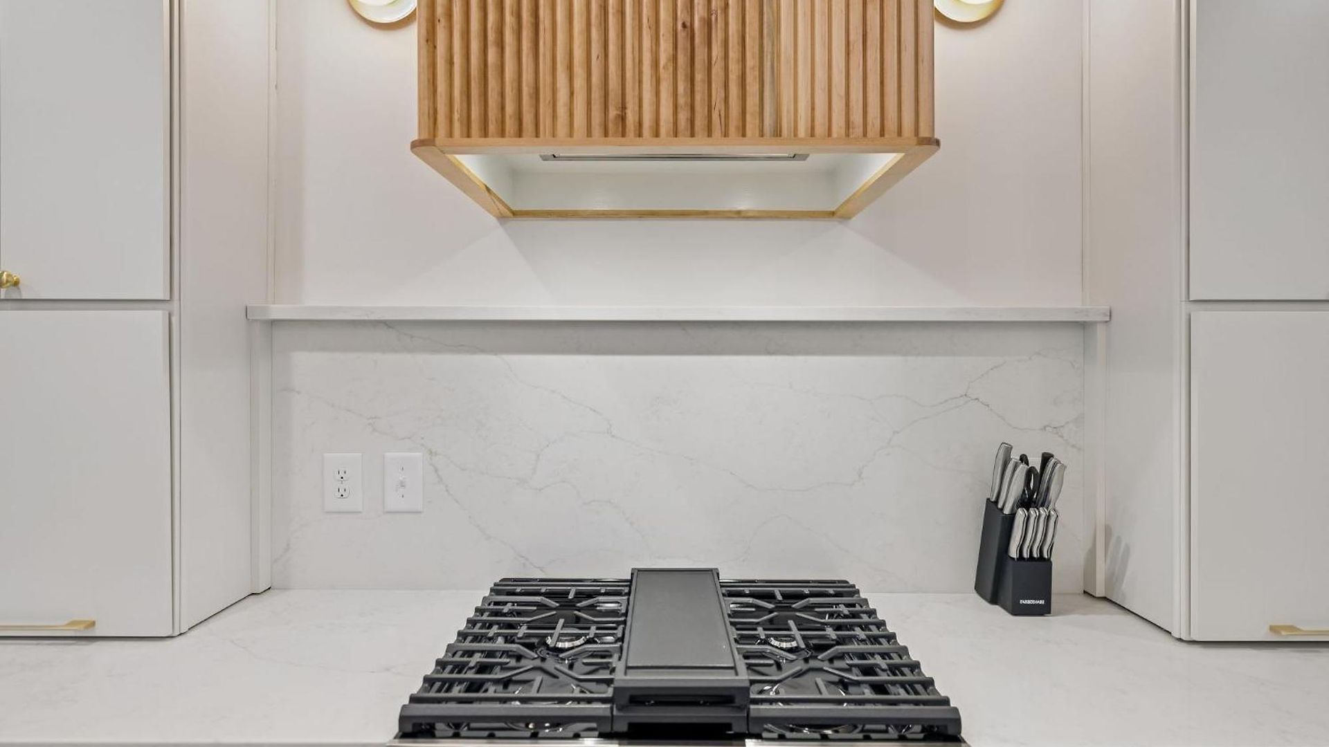 Holiday home Chic Nash Townhouse Rooftop Patio And Views *