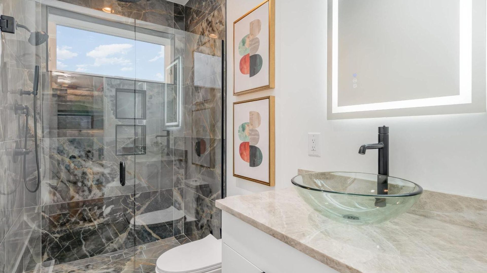 Elevator With Rooftop Hot Tub & Spacious Yard * Nashville
