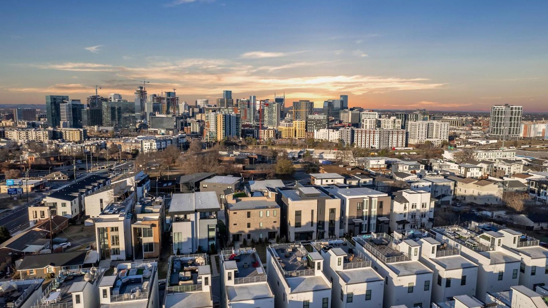 Holiday home The Skyline Social - Retreat & Private Rooftop