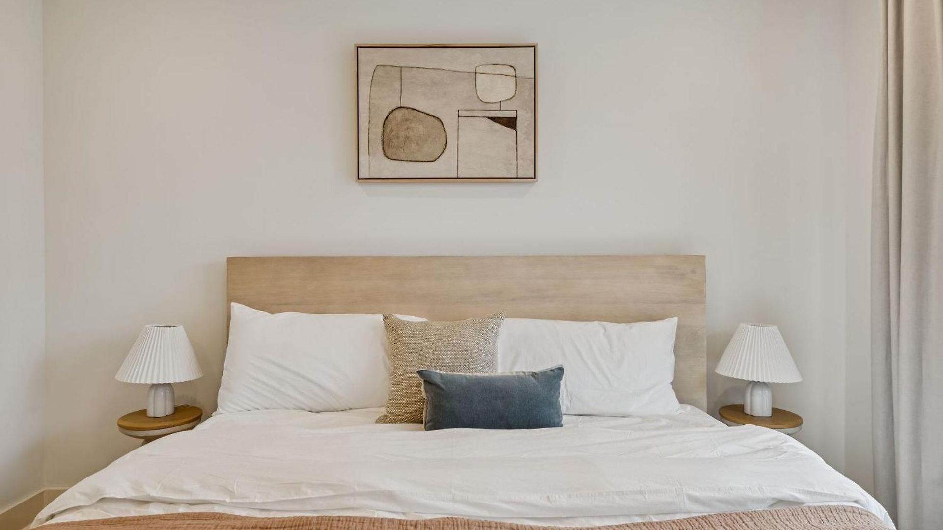 Holiday home Chic Nash Townhouse Rooftop Patio And Views Nashville