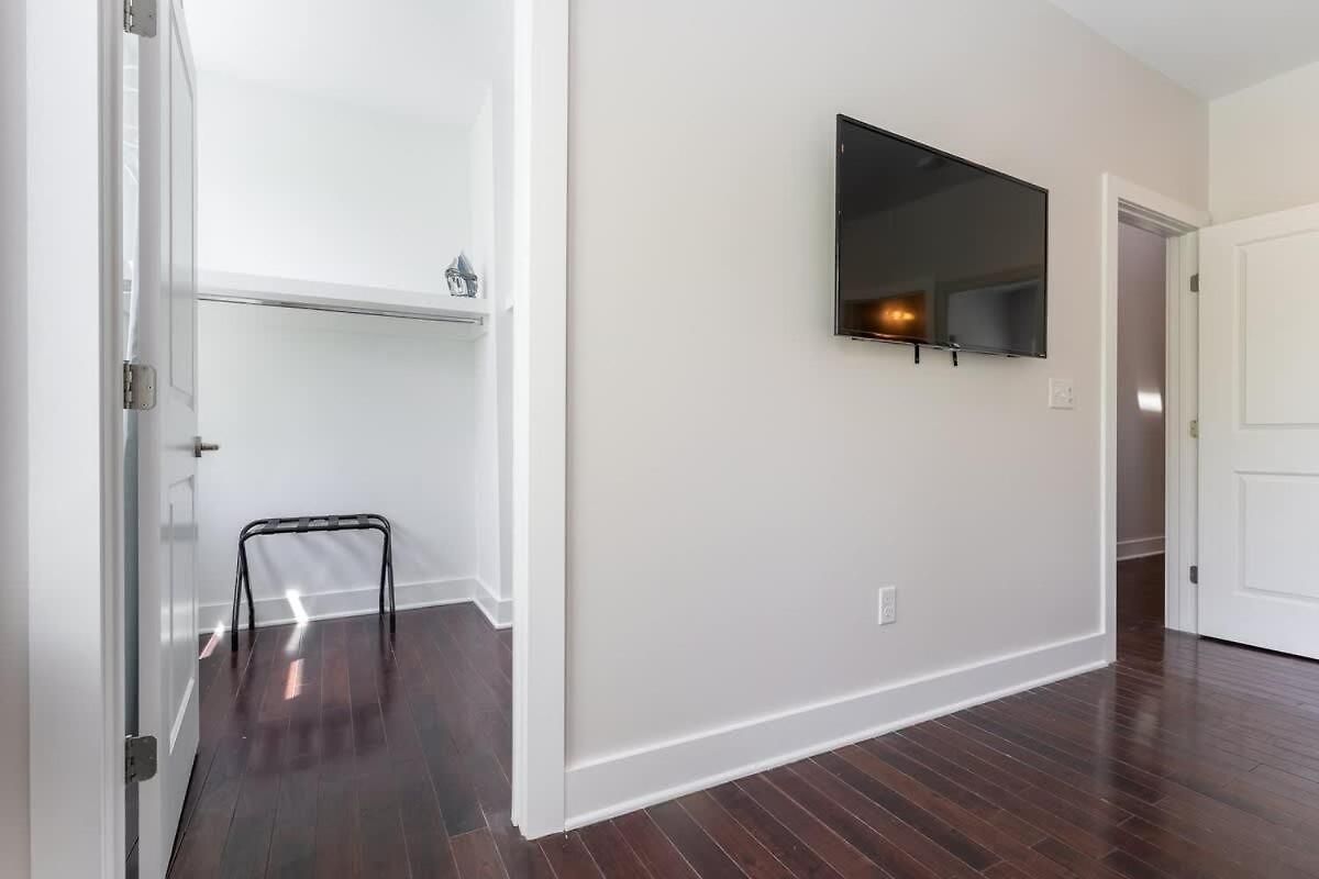 The Taylor Martin By Local Holiday home Nashville