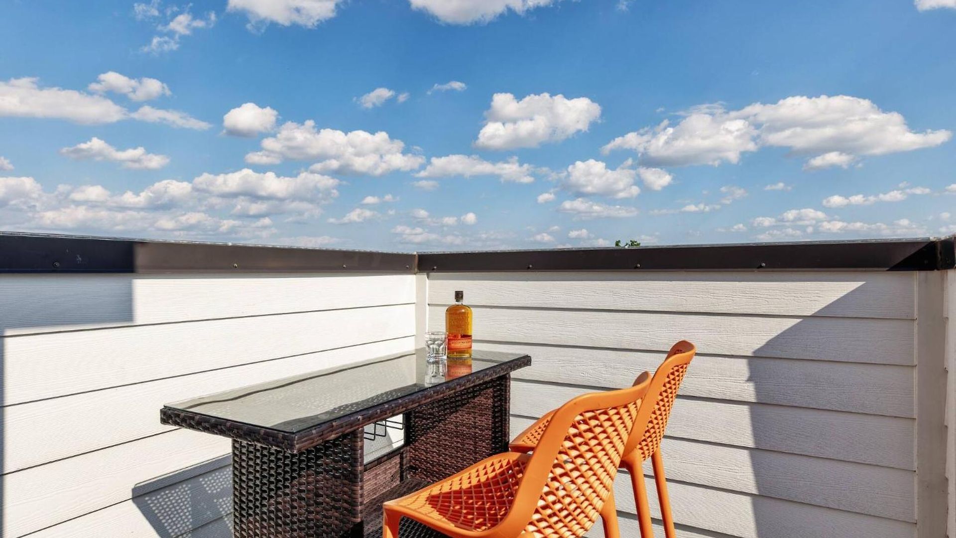Skyline Rooftop • Game • Sonos Audio * Nashville
