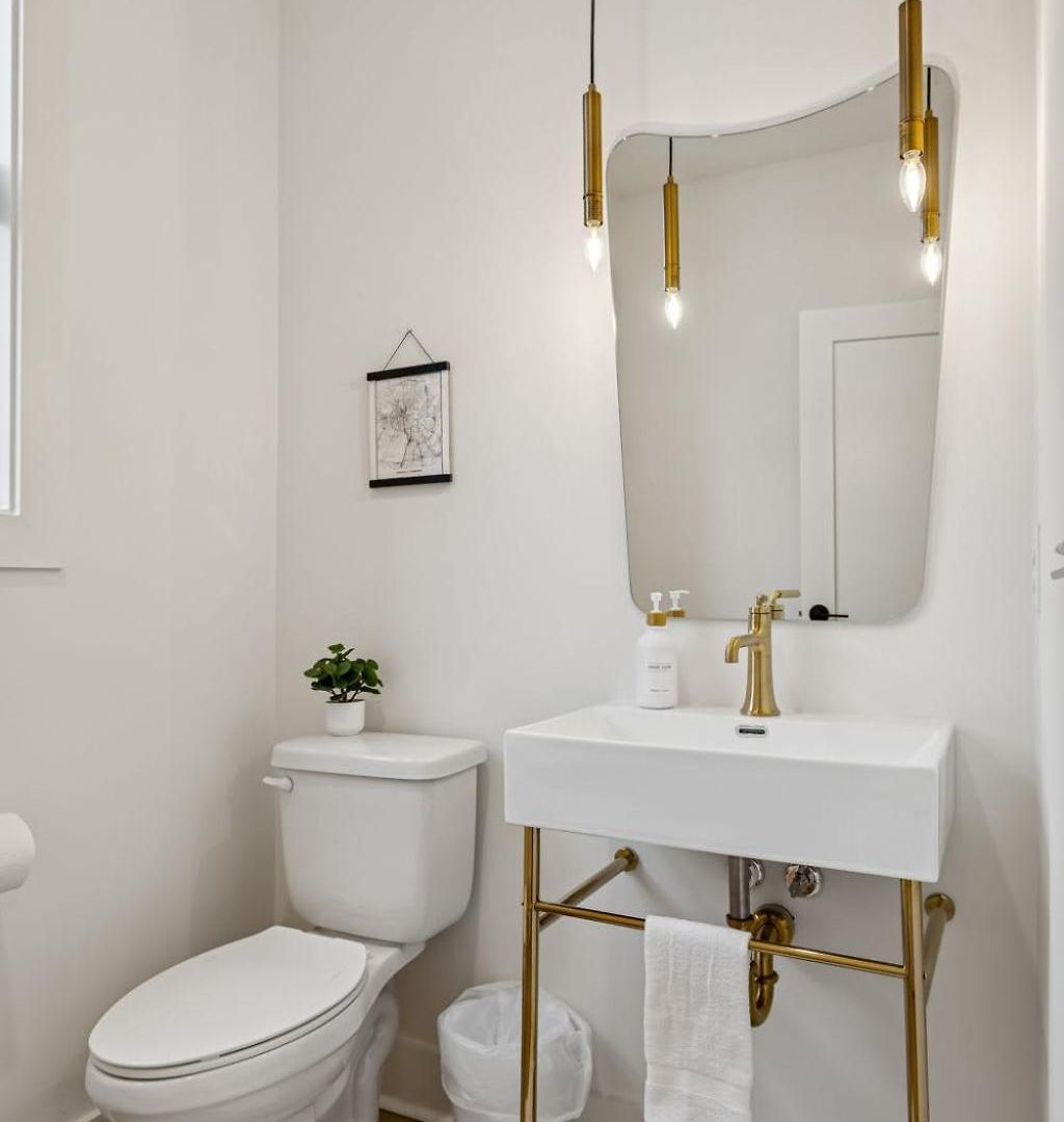 Chic Nash Townhouse Rooftop Patio And Views Holiday home *