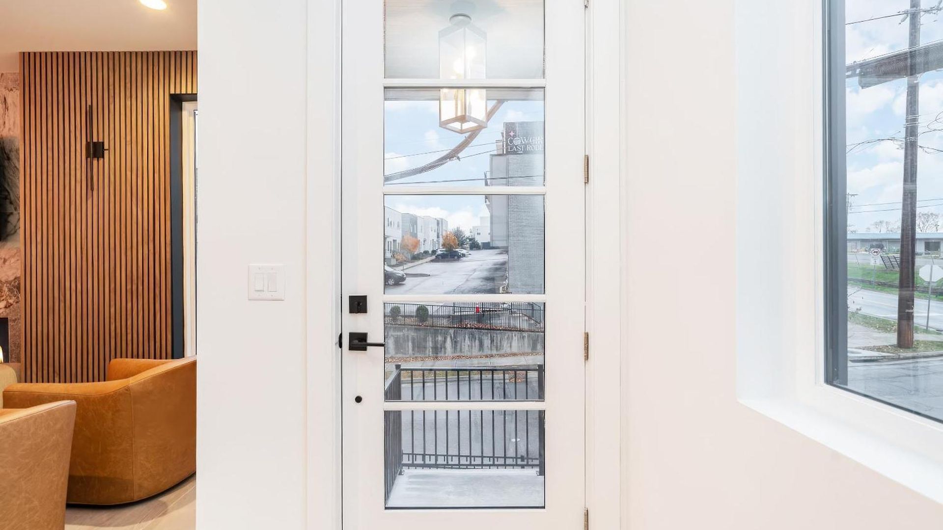 Elevator With Rooftop Hot Tub & Spacious Yard * Nashville