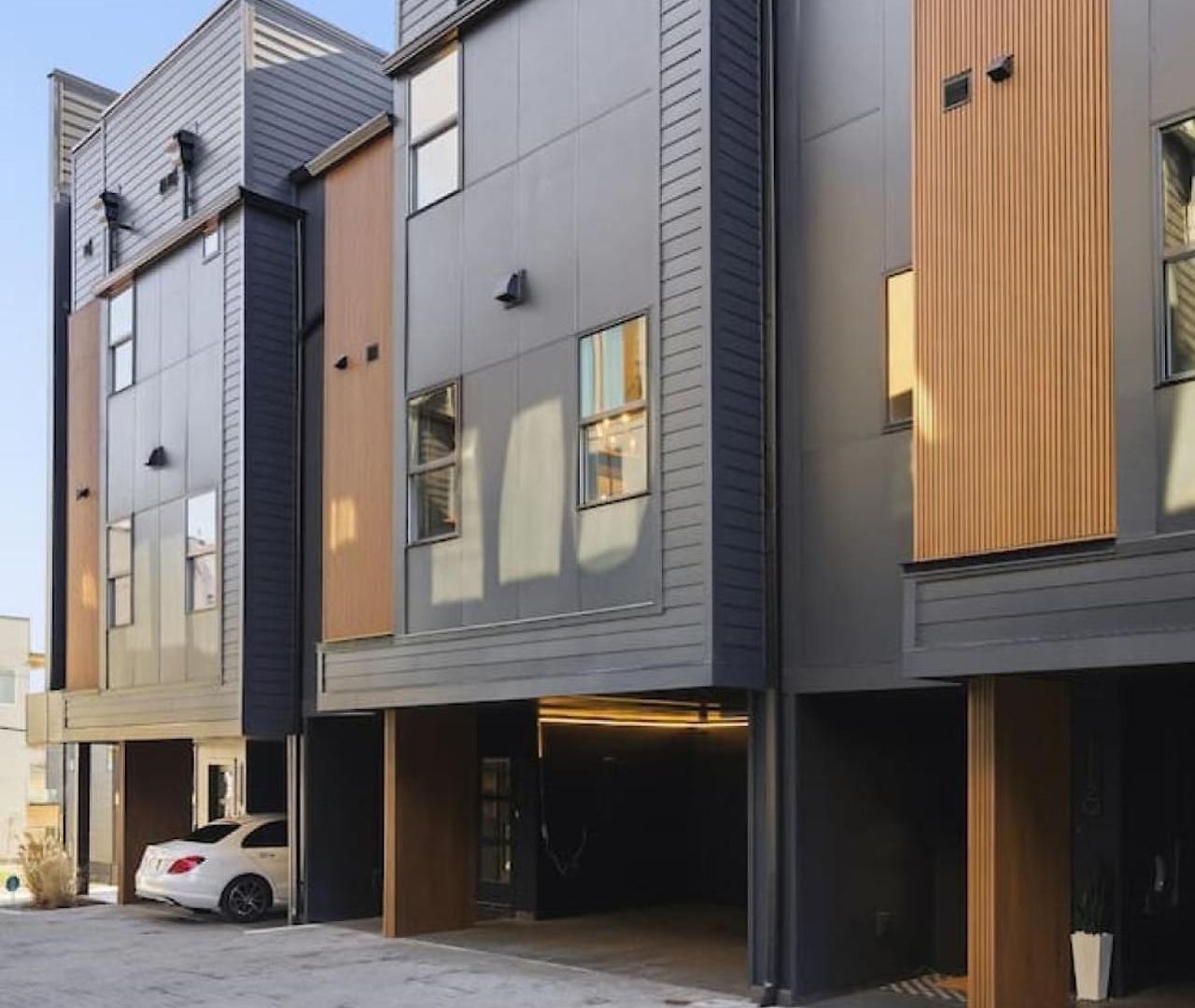 View With Hottub Rooftop Arcade Game And Parking Holiday home *