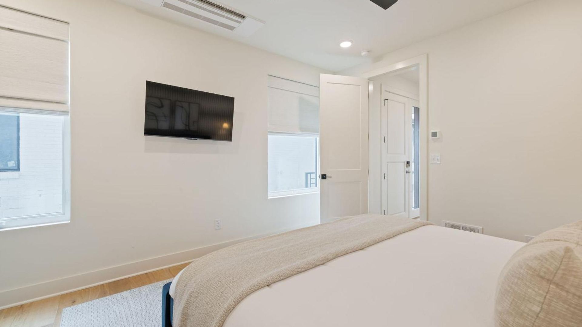 The Elmwood & Ashford - 8br Weho Rooftops