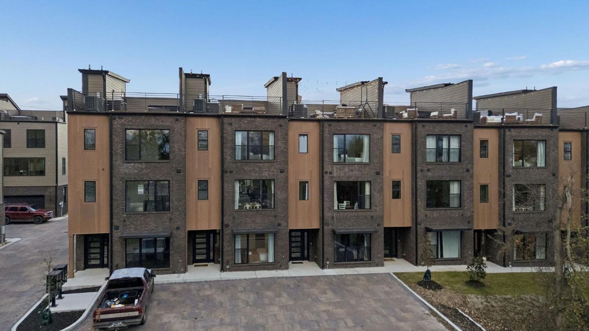 Holiday home Chic Nash Townhouse Rooftop Patio And Views Nashville