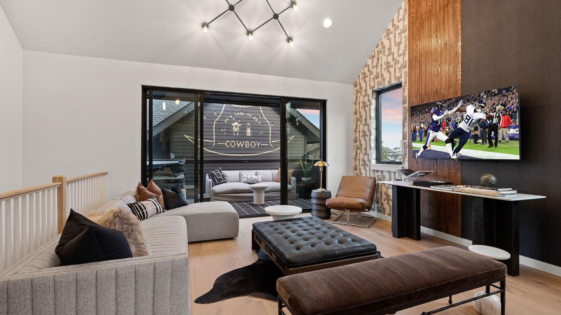 The Modern Cowboy - Rooftop On Music Row
