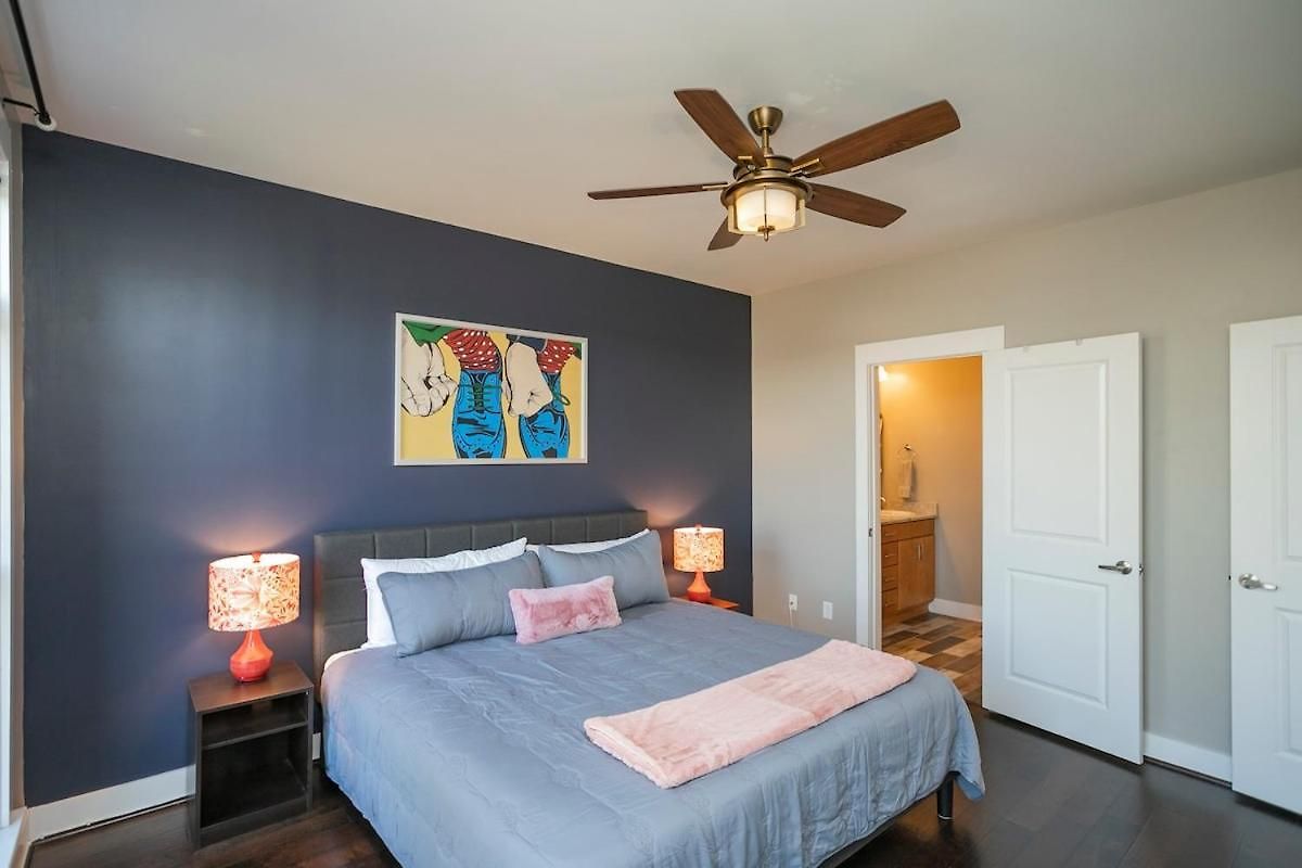 Apartment Beautiful In The Heart Of Downtown Walk To Broadway *