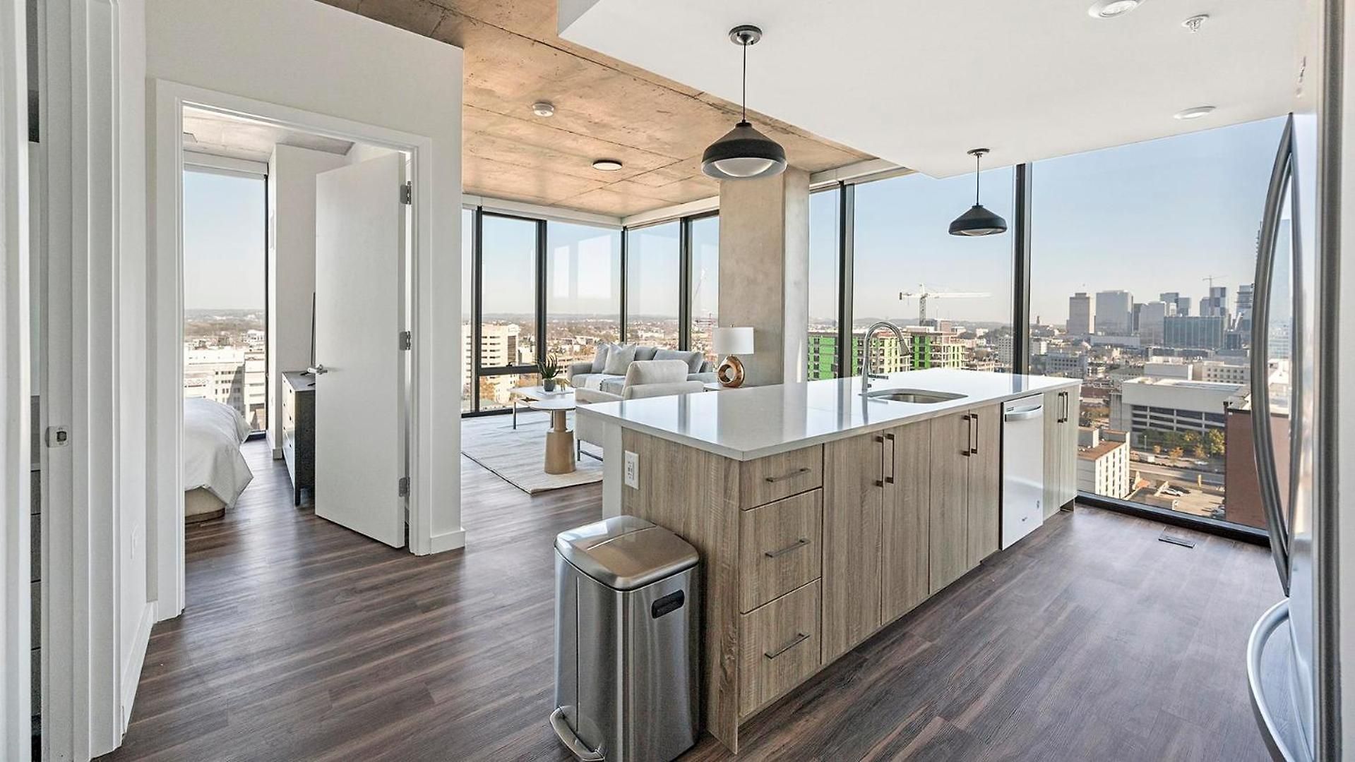 Landing Amazing 2bd Pool Rooftop Lounge * Nashville