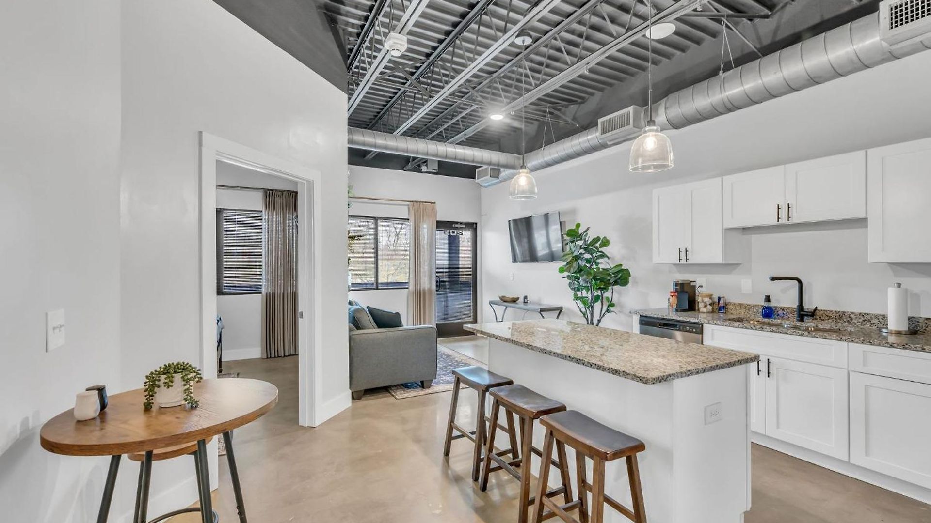 1br - King Bed - 10mins To Broadway Apartment Nashville