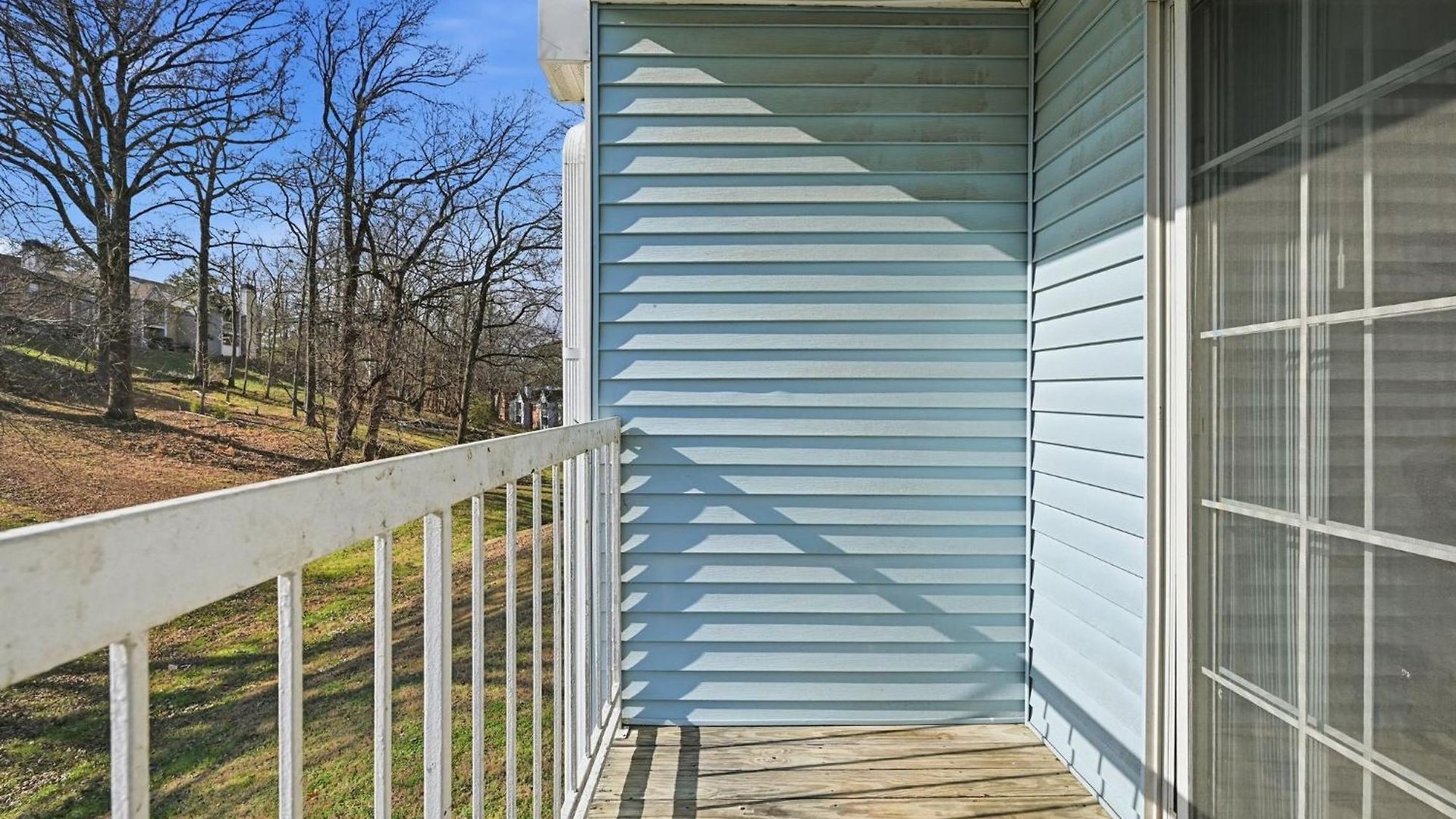 Comfortable Retreat With In-unit Washerdryer *