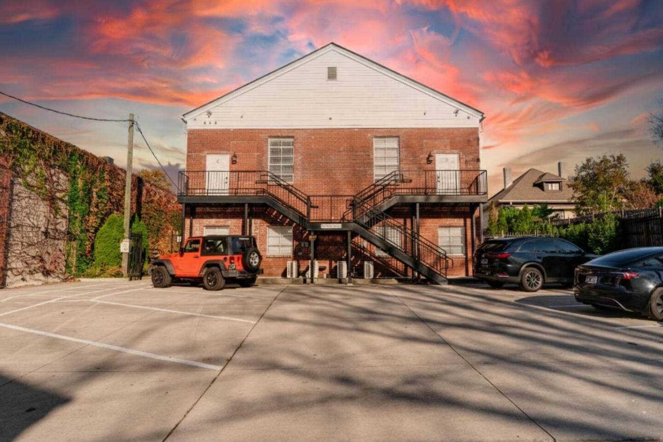 Updated 1br In East Nash-historic Church Building Nashville