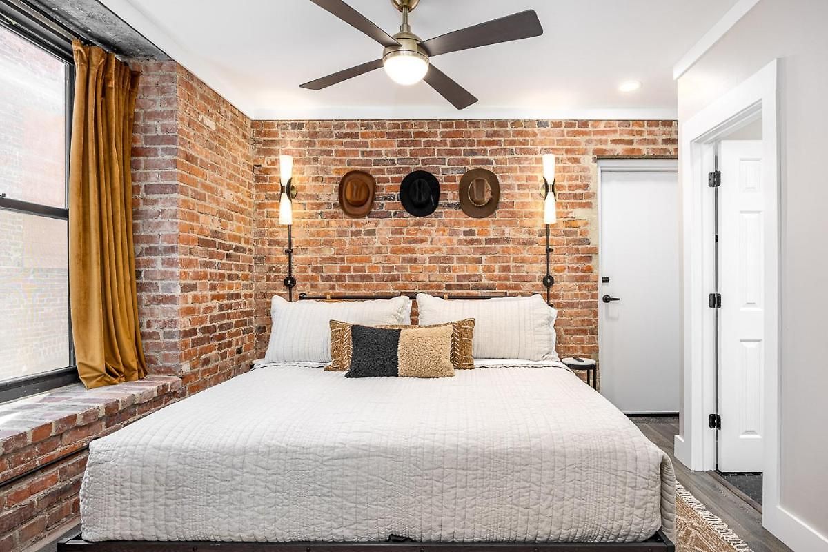 Music Dreams Downtown - Parking Included Nashville