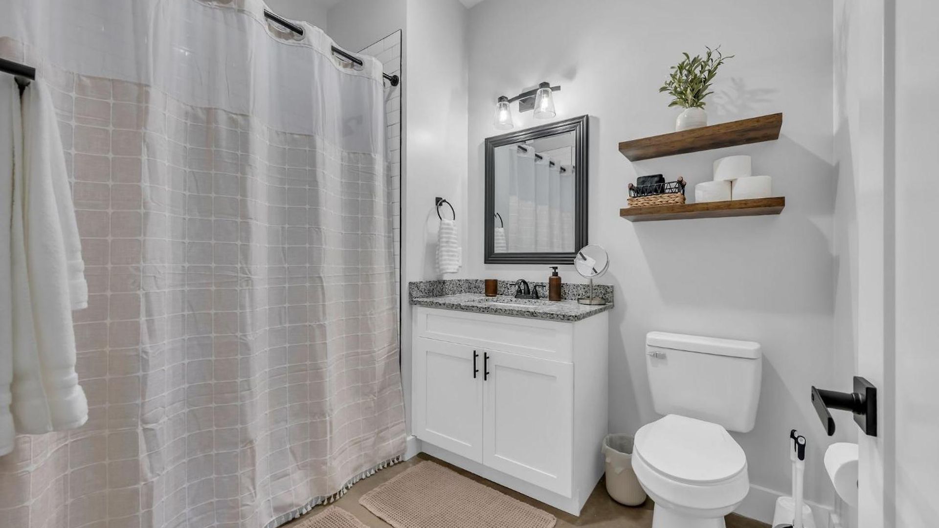 Apartment 1br - King Bed - 10mins To Broadway Nashville