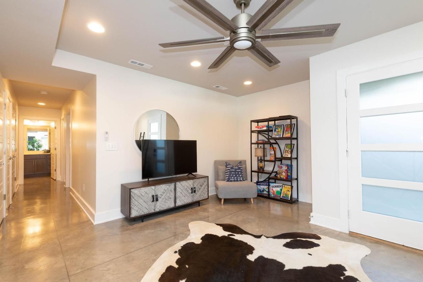 Stylish Brand-new Townhome Near Hotspots Nashville