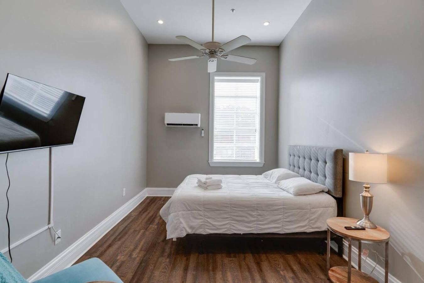 Apartment Modern Comfort Meets Historic Church Nashville