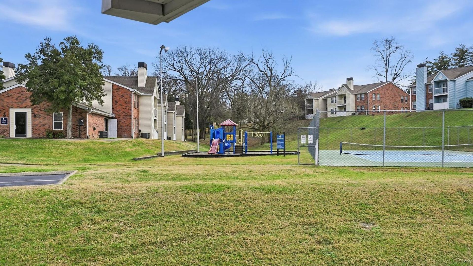 Apartment Comfortable Retreat With In-unit Washerdryer Nashville
