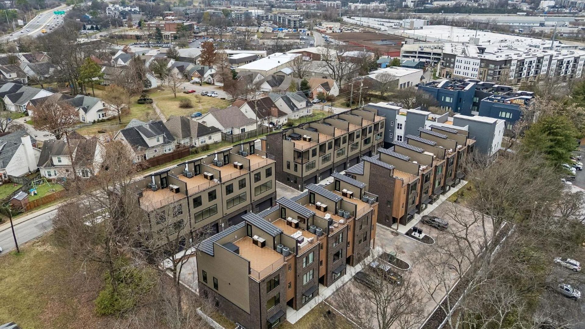 Apartment New Modern Escape With Rooftop Hot Tub