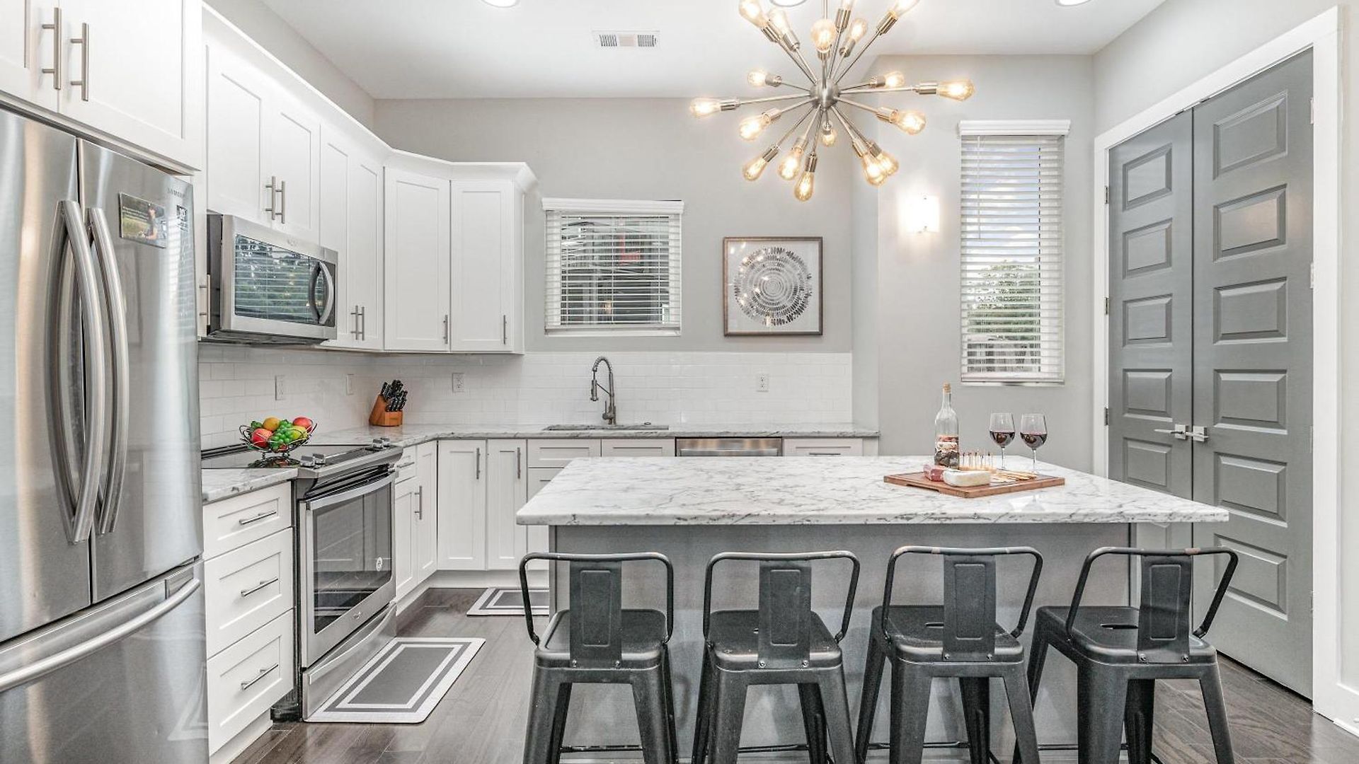 Cypress - Private Rooftop Patio - Mins To Broadway