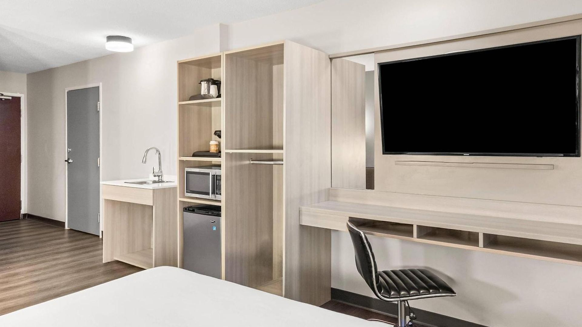 Quality & - Bellevue Hotel Nashville