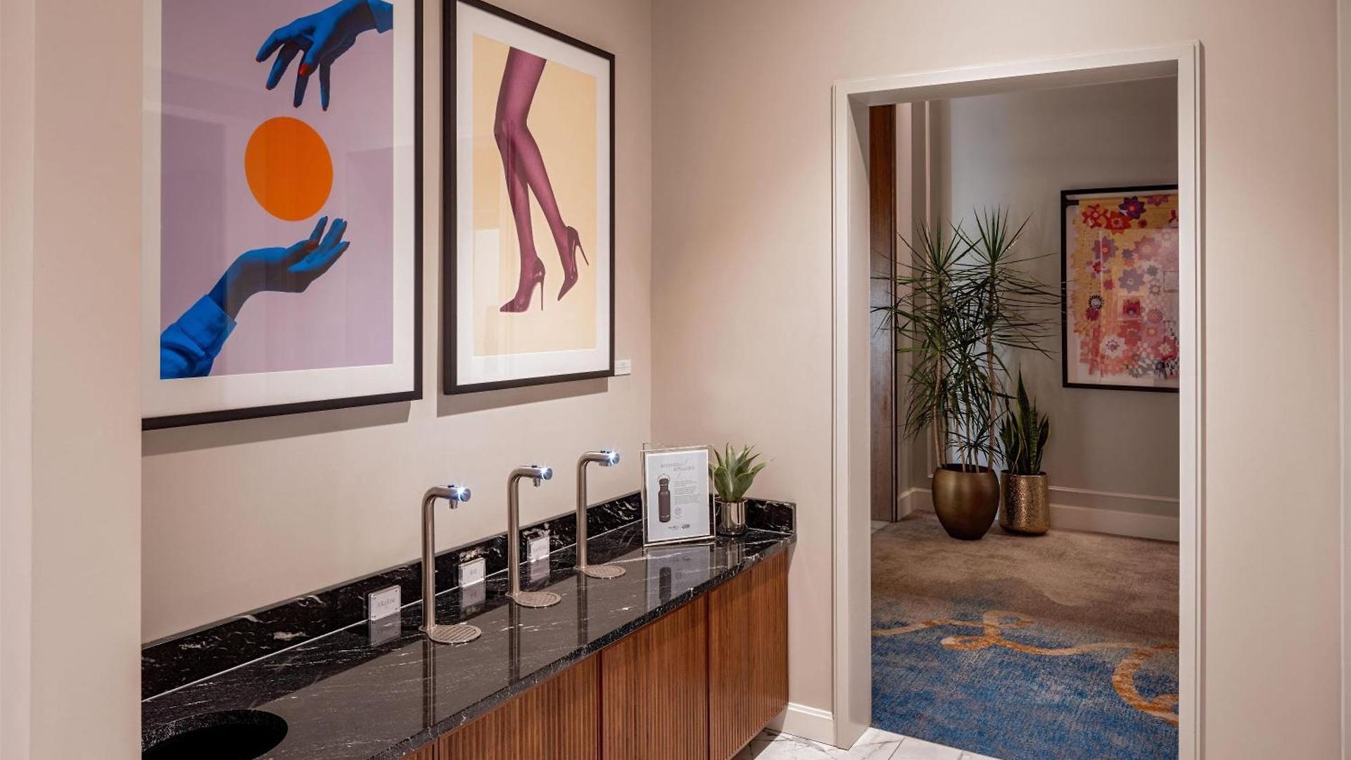 Tempo By Hilton Downtown Hotel Nashville