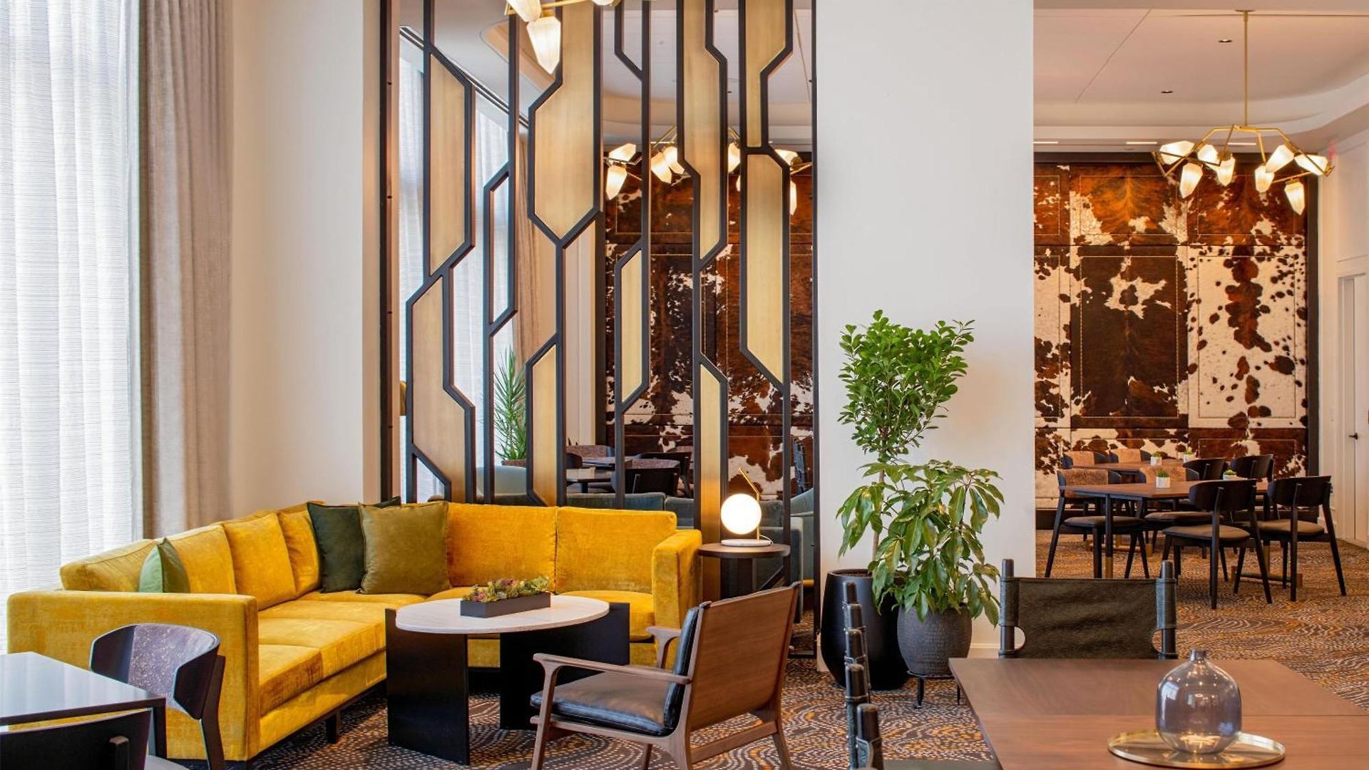 Tempo By Hilton Downtown Nashville