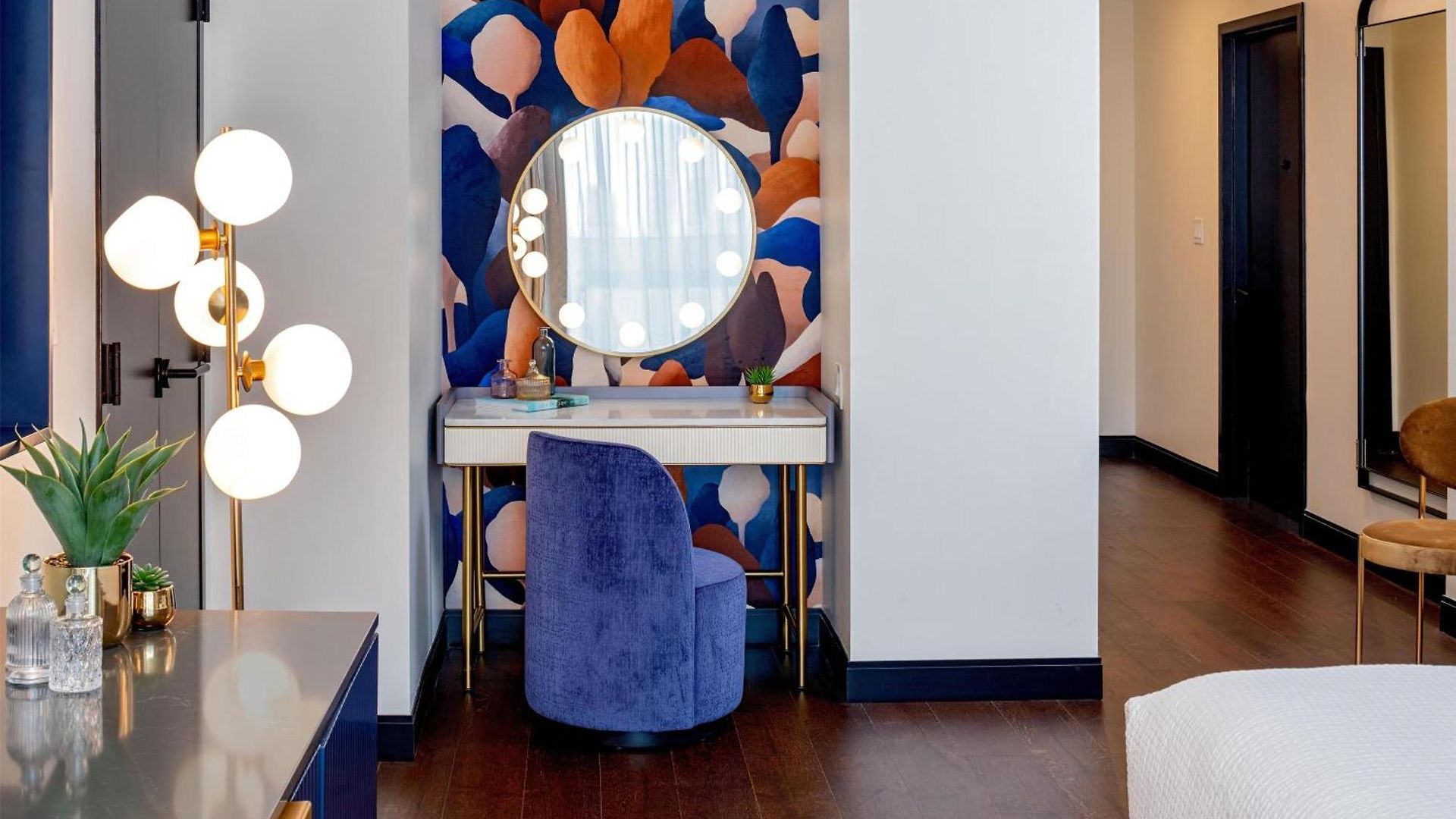 Hotel Tempo By Hilton Downtown Nashville