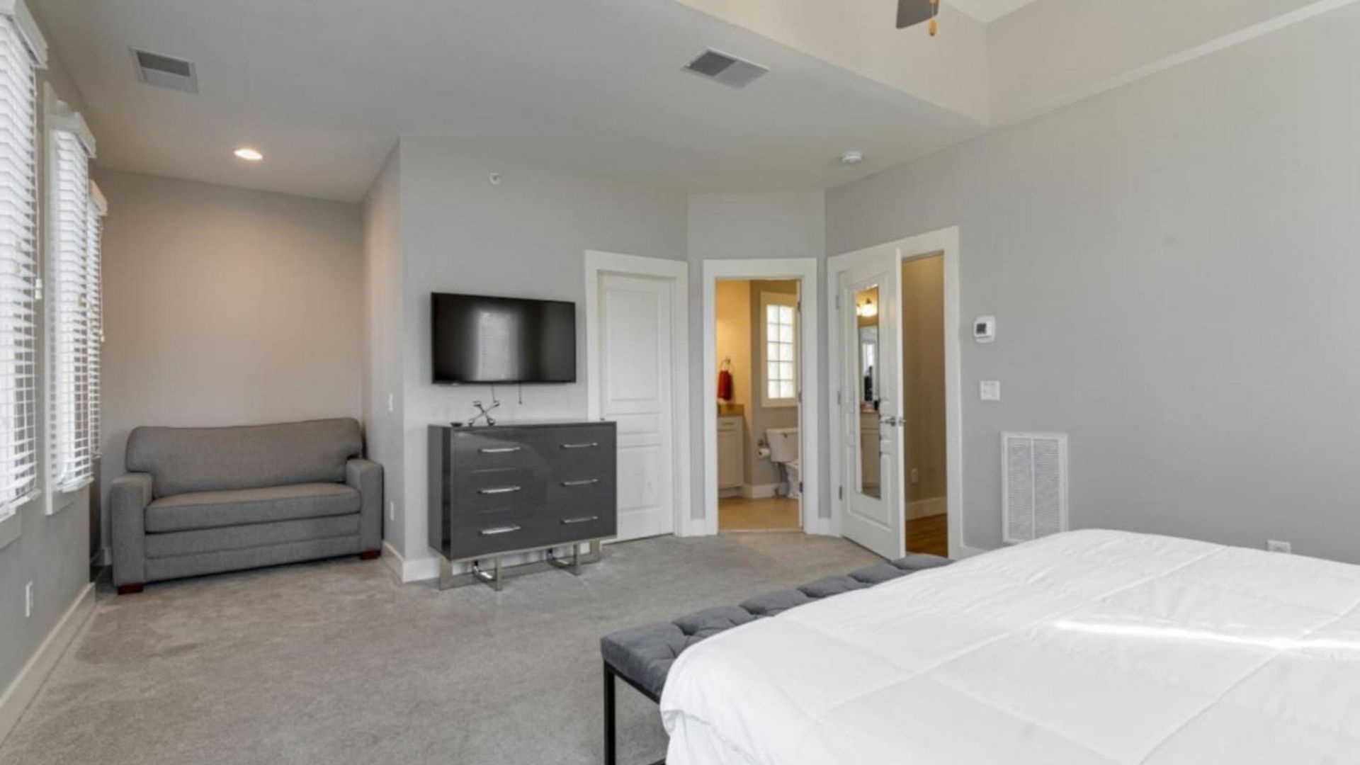3203 Long Blvd Holiday home Nashville