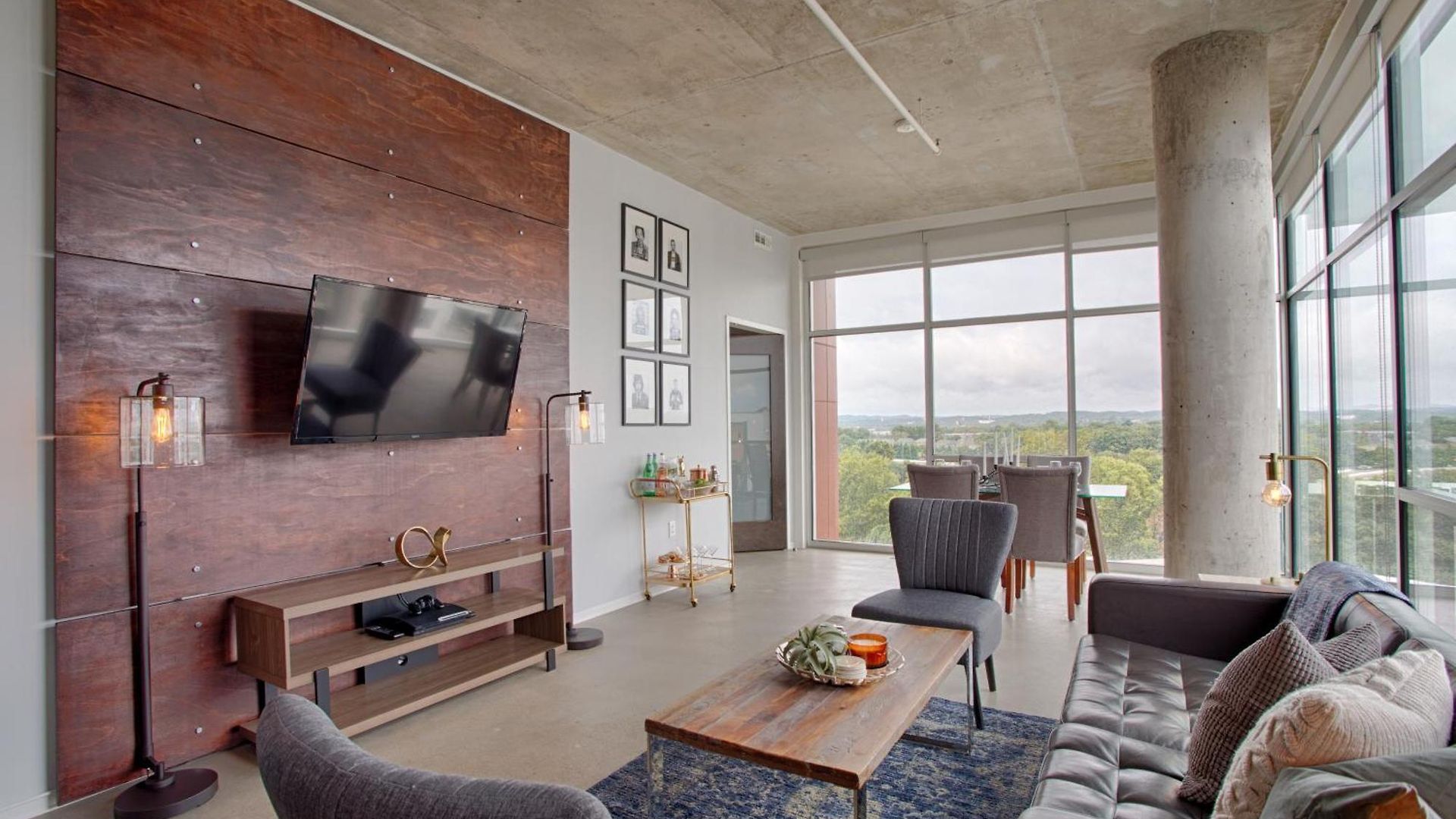 2115 Yeaman Place Holiday home *